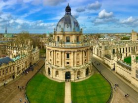 Universitas Oxford: Biaya Kuliah dan Jurusan dari Kampus Bergengsi Ini